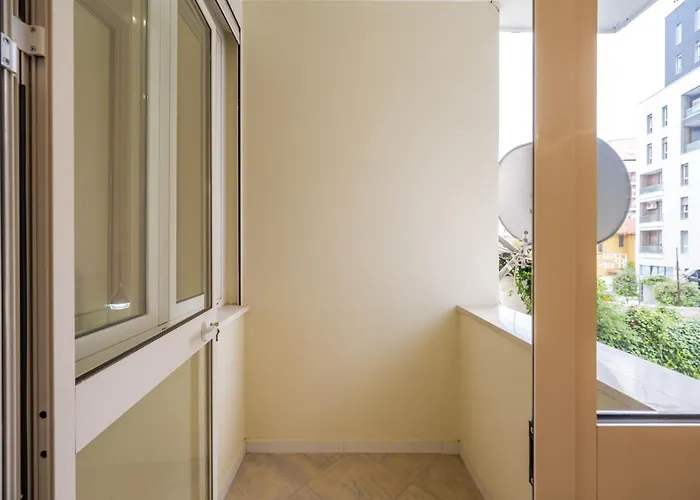 Lucas Apartamento Tirana